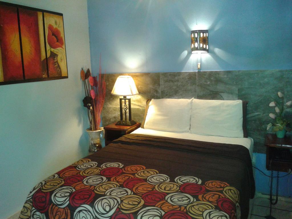 Hotel Terranova Τάμπικο Εξωτερικό φωτογραφία